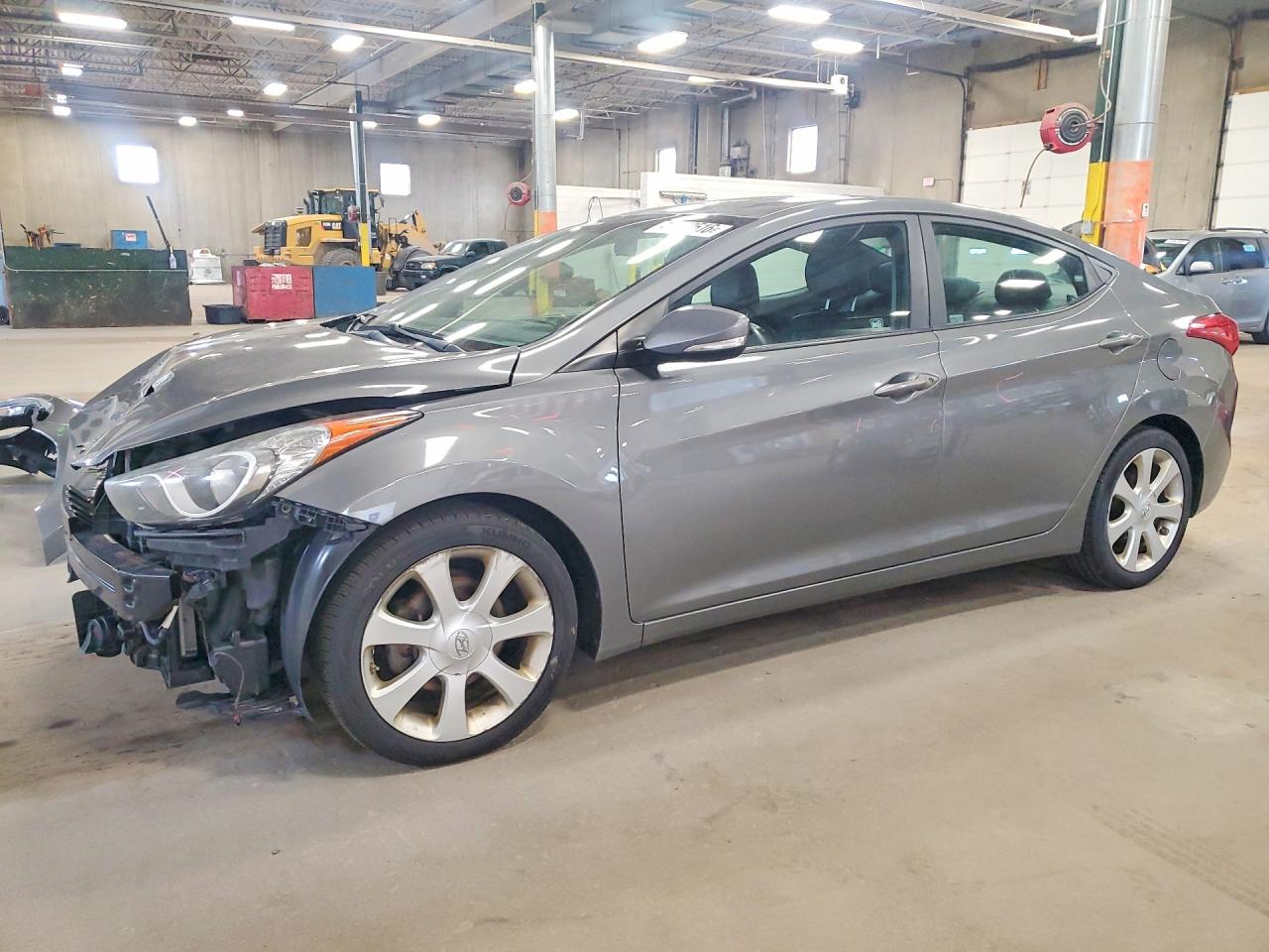 2013 HYUNDAI ELANTRA