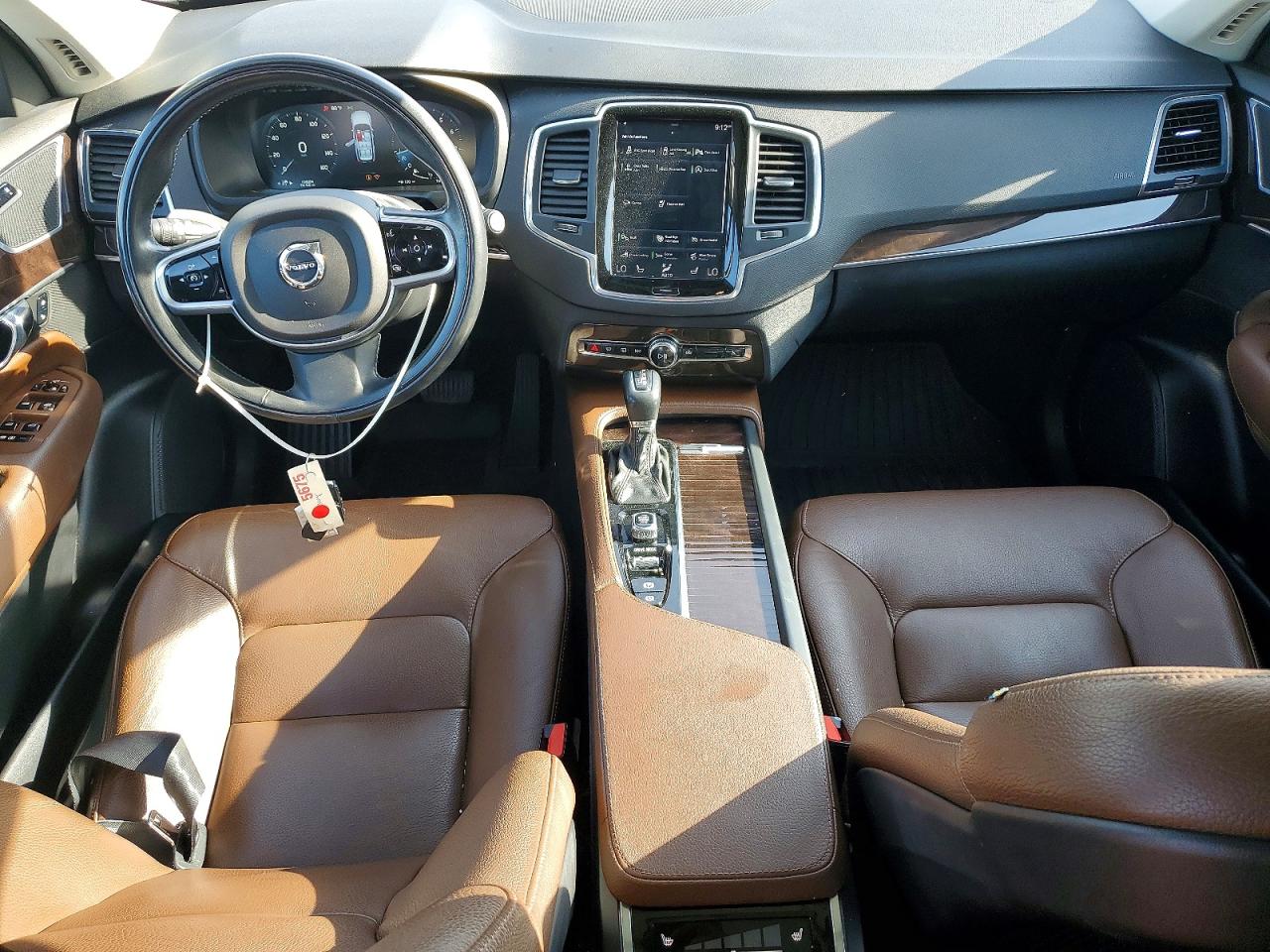2019 VOLVO XC90 T6 MOMENTUM photo 15