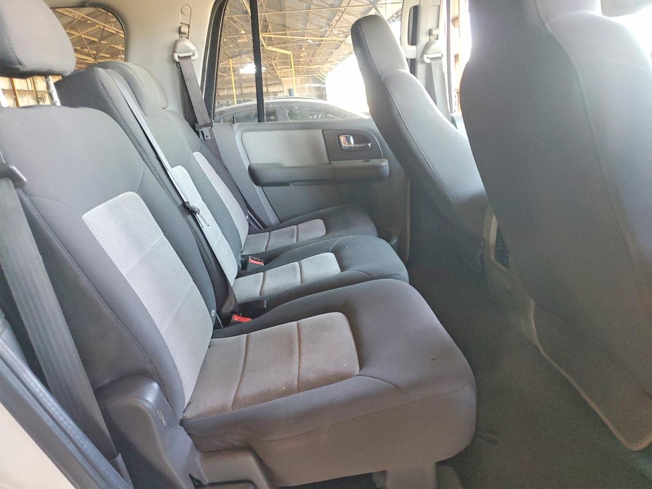 2006 FORD EXPEDITION XLT photo 11