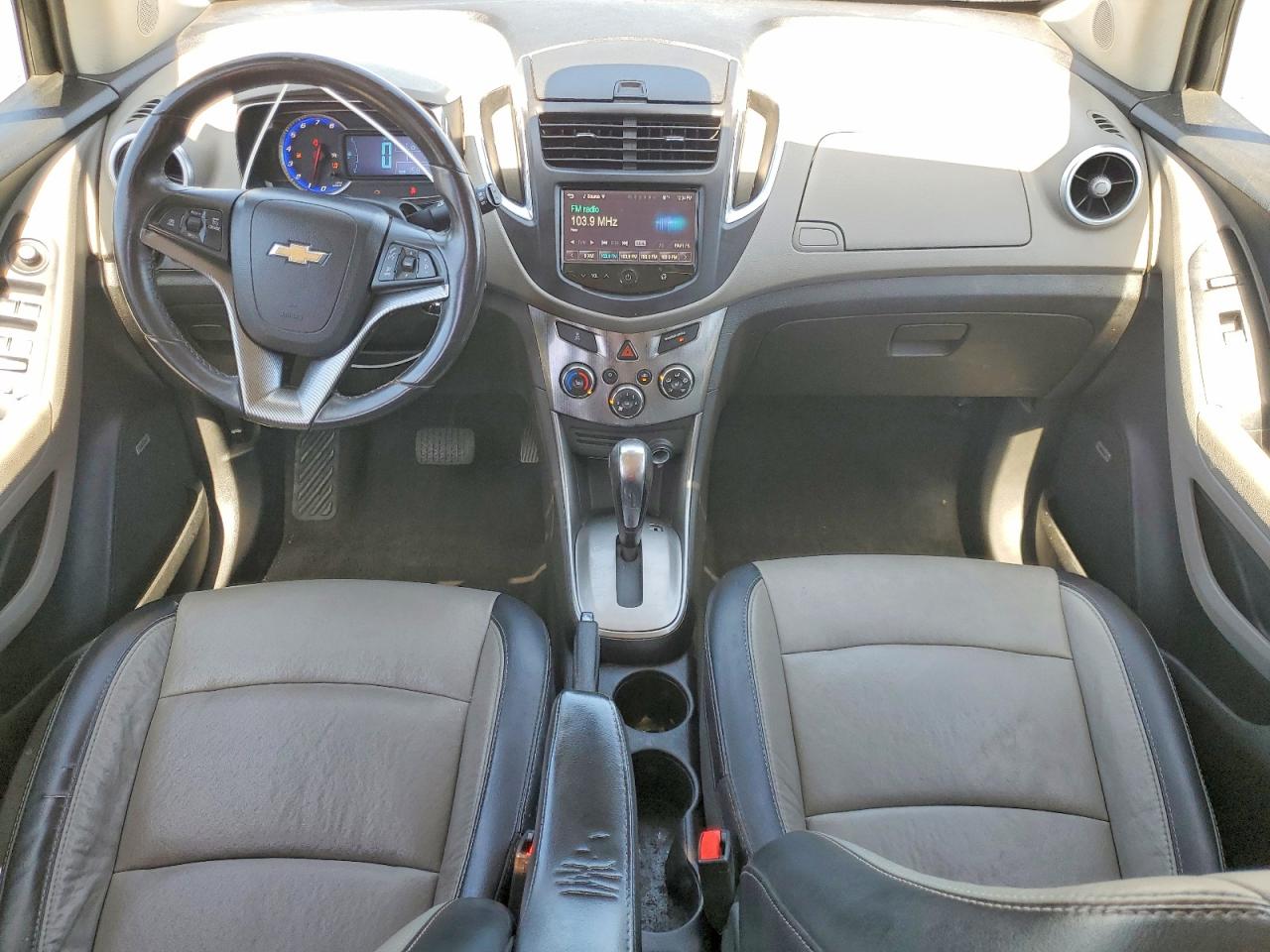 2015 CHEVROLET TRAX LTZ photo 22