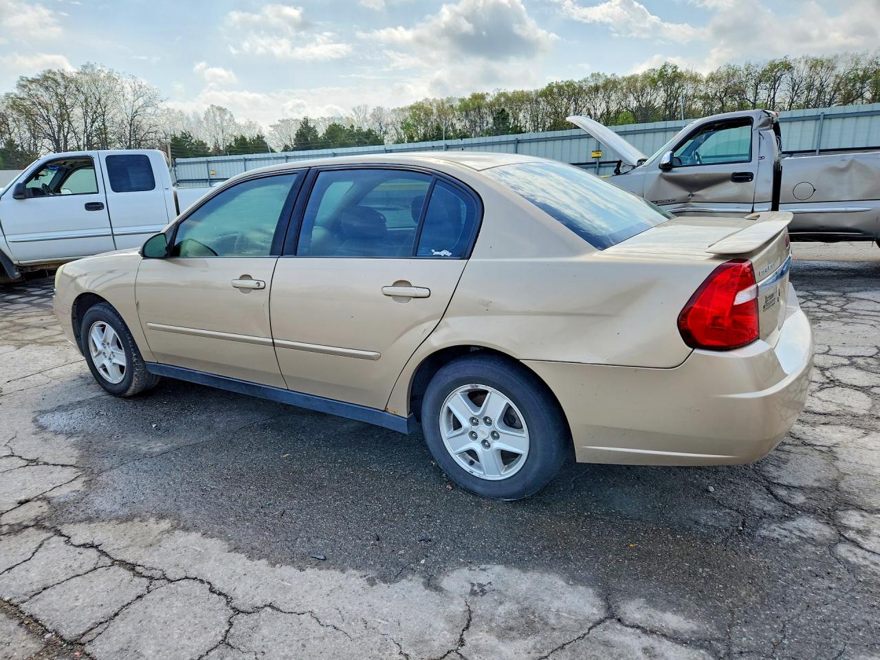 2004 CHEVROLET MALIBU LS photo 4