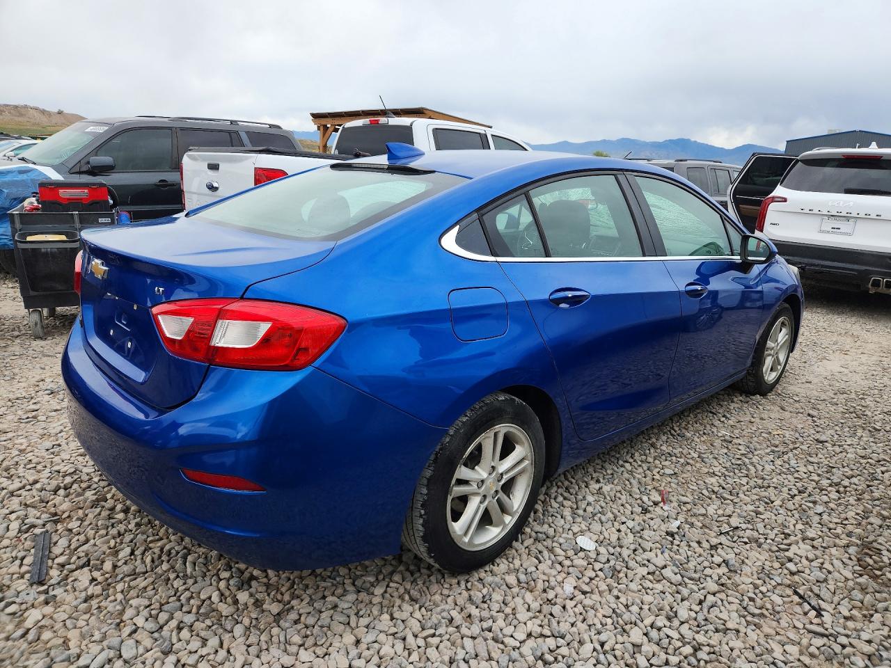 2016 CHEVROLET CRUZE LT photo 5