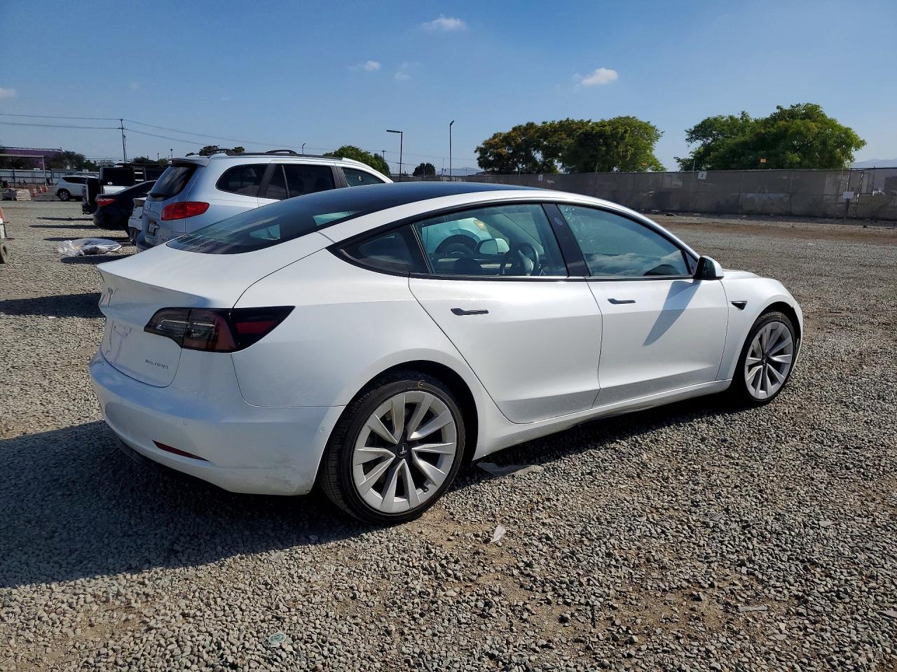 2022 TESLA MODEL 3 photo 3