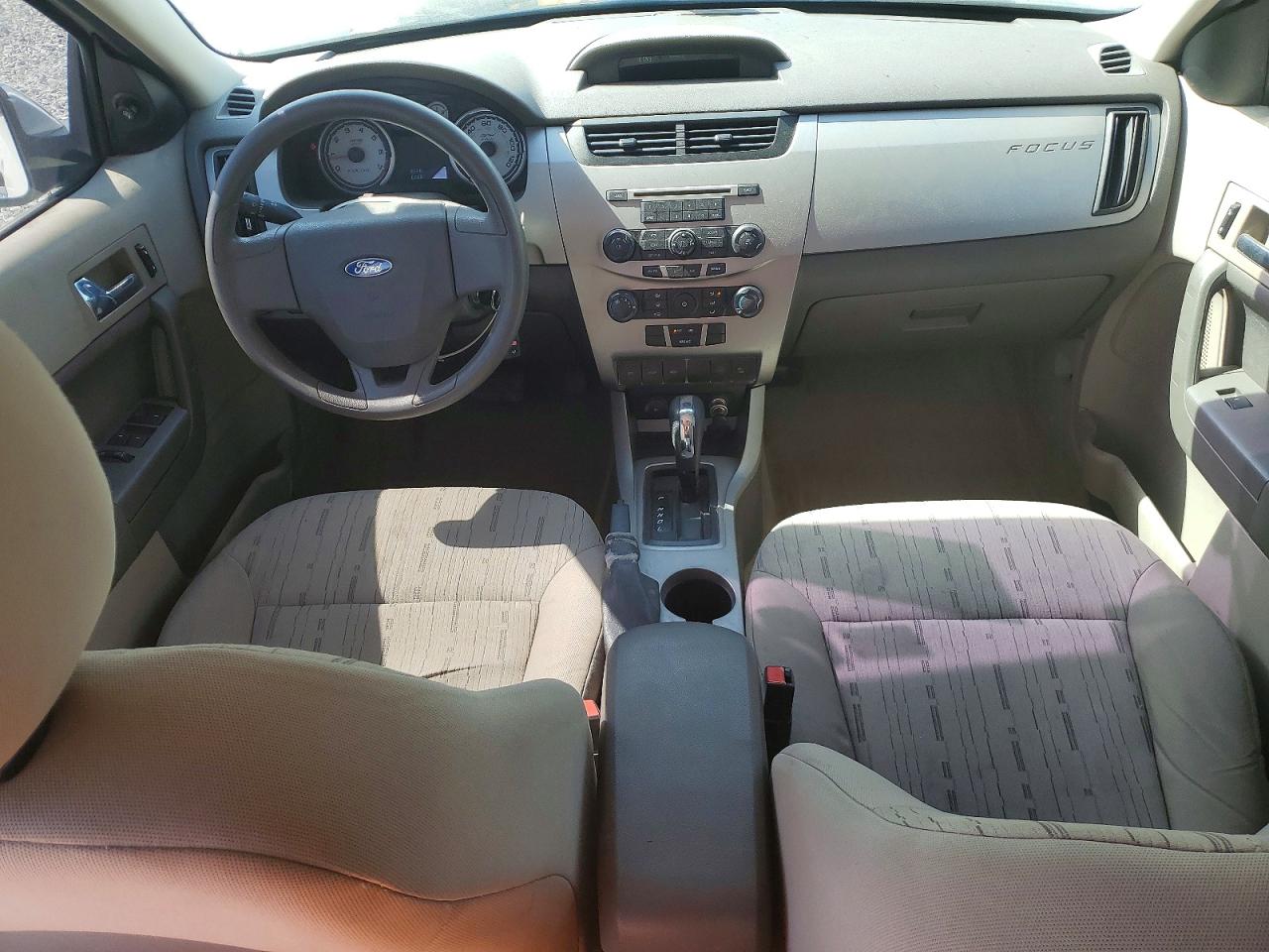 2008 FORD FOCUS SE photo 22