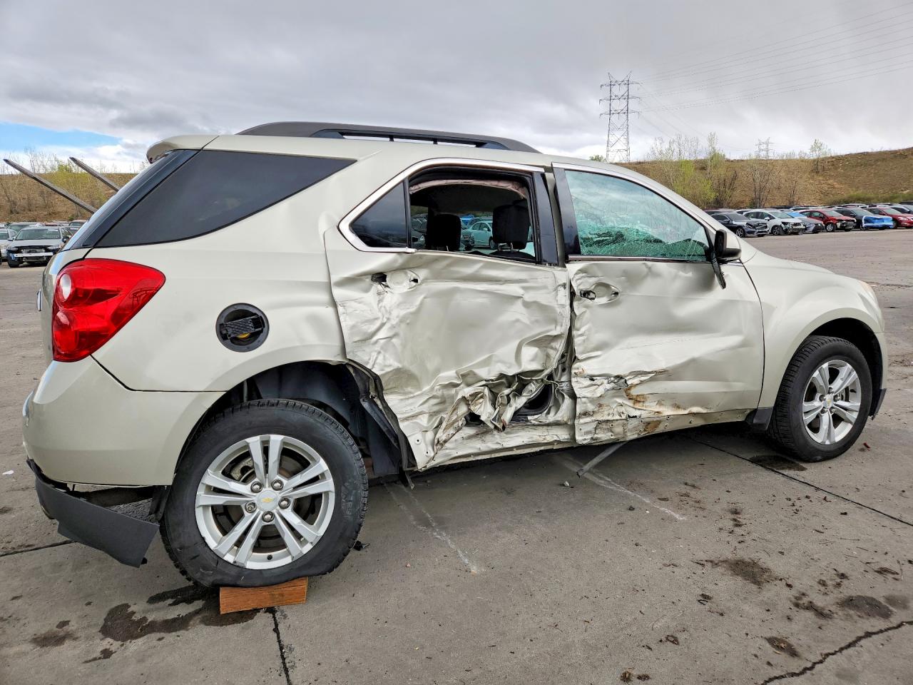 2014 CHEVROLET EQUINOX LT photo 5
