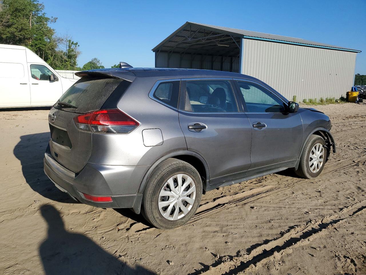 2020 NISSAN ROGUE S photo 3