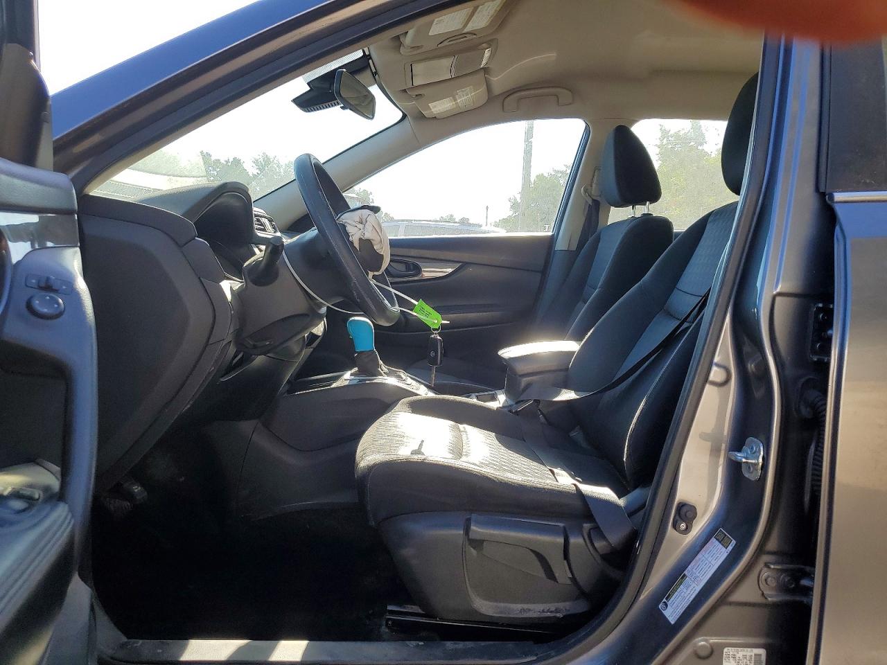 2020 NISSAN ROGUE S photo 7
