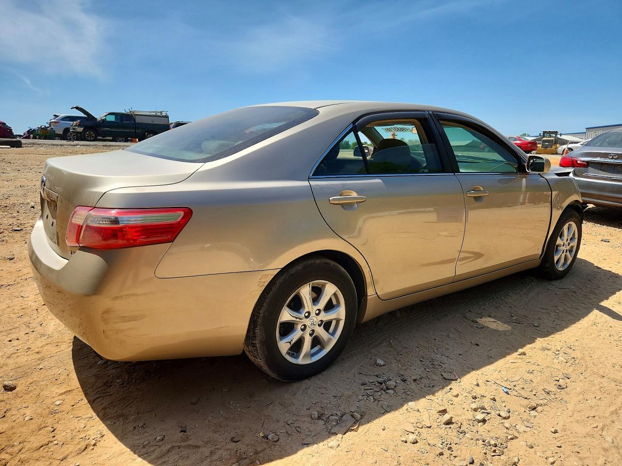 2009 TOYOTA CAMRY LE photo 5