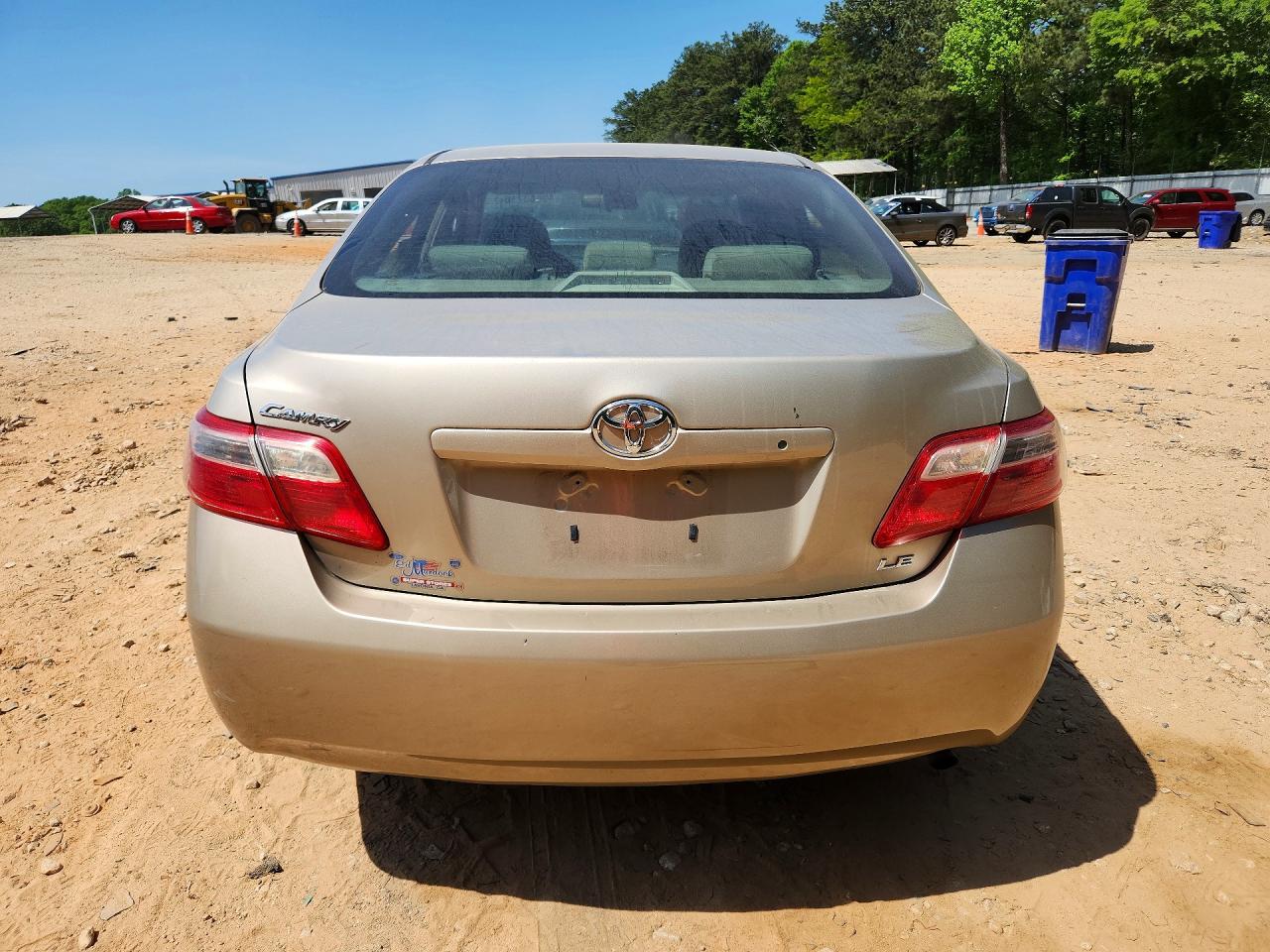 2009 TOYOTA CAMRY LE photo 11