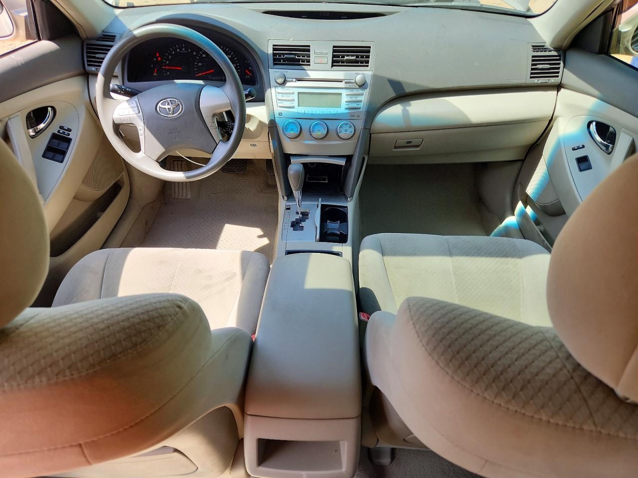 2009 TOYOTA CAMRY LE photo 15