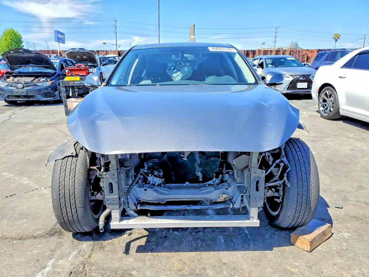 2018 INFINITI Q50 3.0T LUXE photo 9