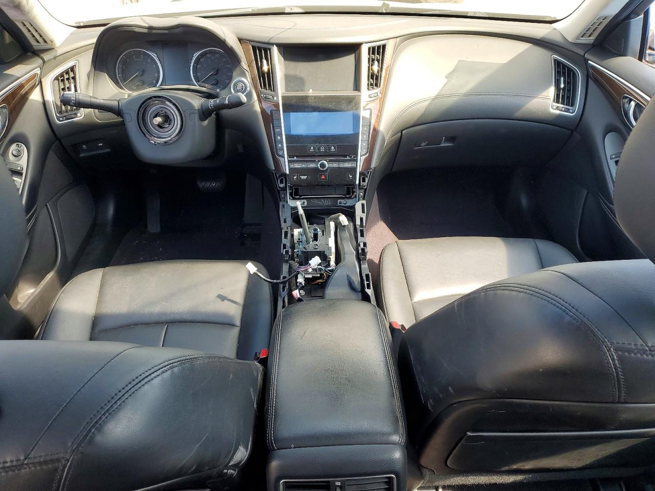 2018 INFINITI Q50 3.0T LUXE photo 15