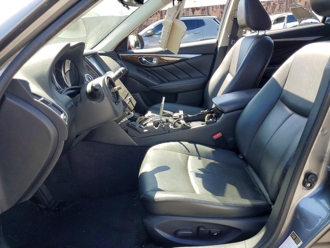 2018 INFINITI Q50 3.0T LUXE photo 13