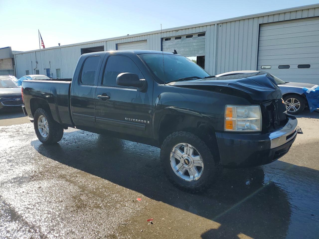 2009 CHEVROLET SILVERADO K1500 LT photo 7