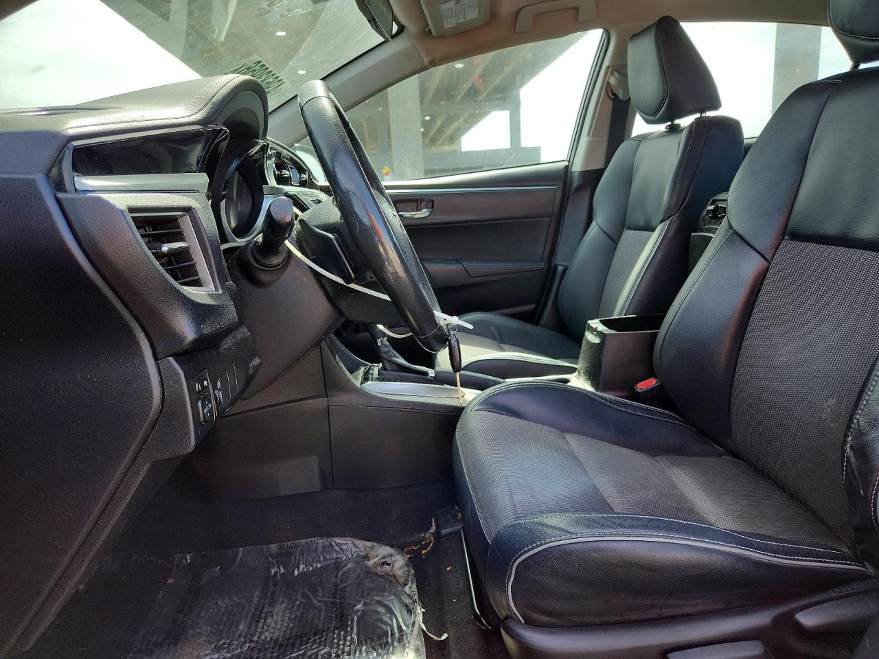 2016 TOYOTA COROLLA S PLUS photo 13