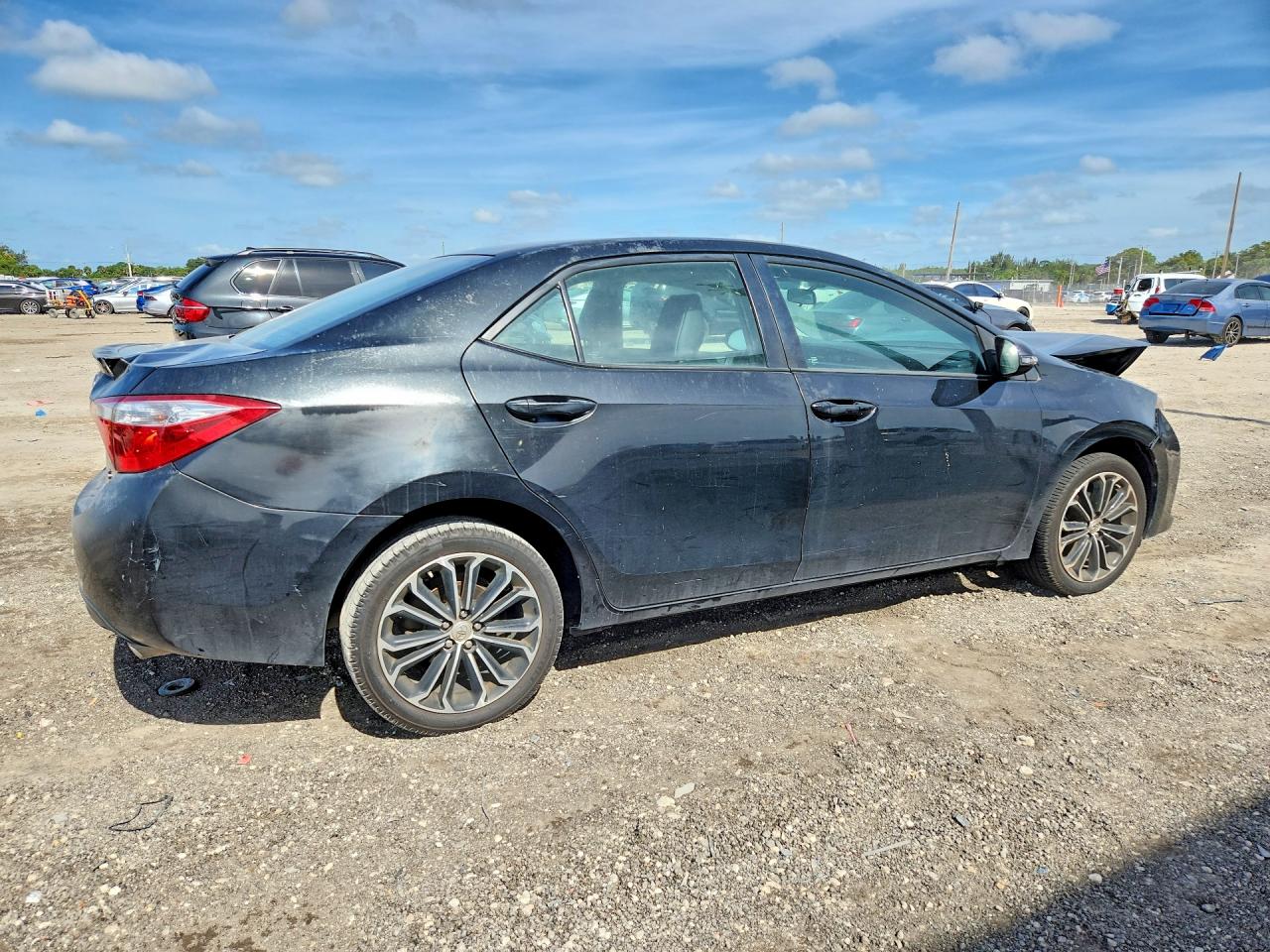 2016 TOYOTA COROLLA S PLUS photo 5