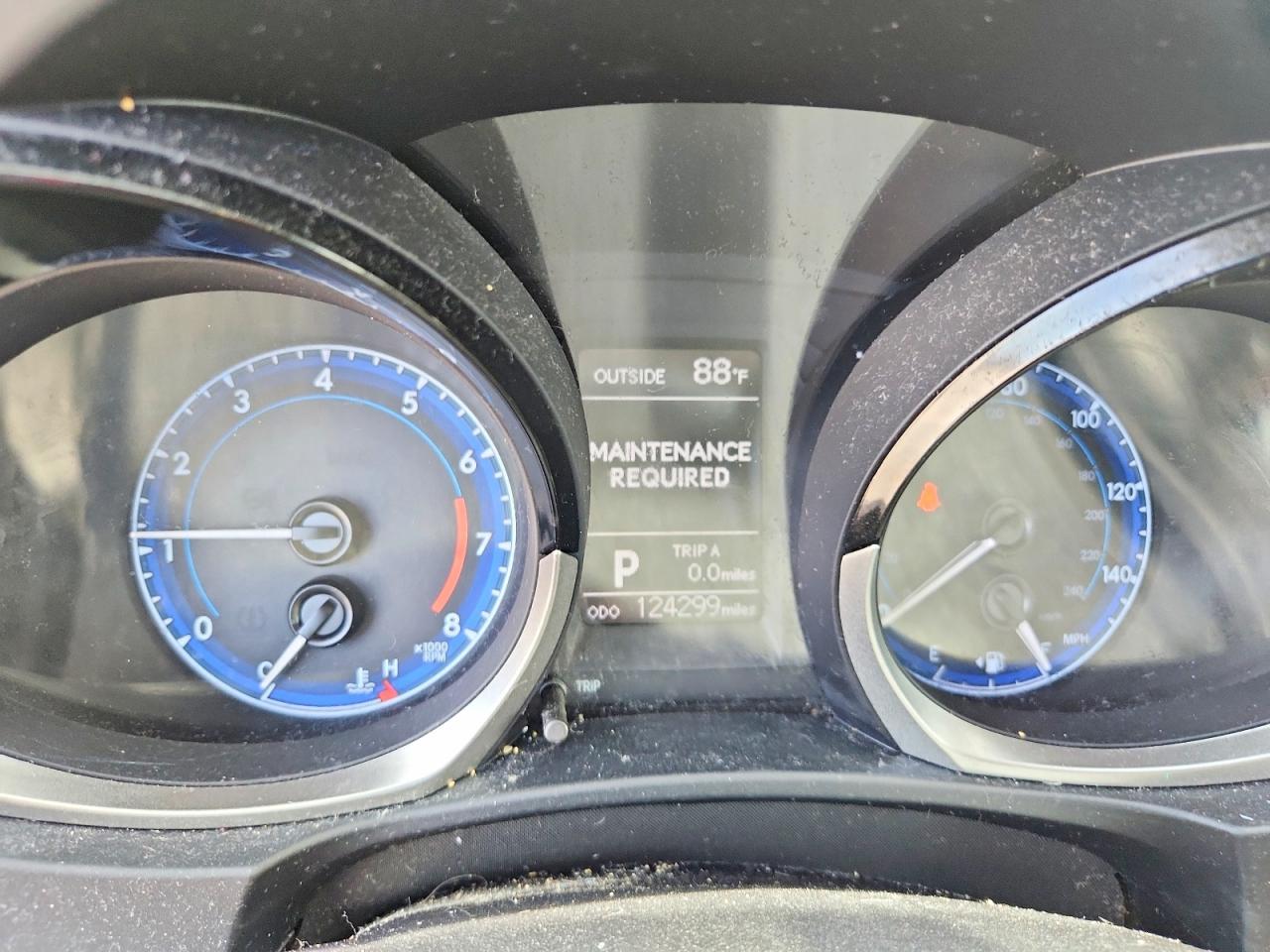 2016 TOYOTA COROLLA S PLUS photo 17