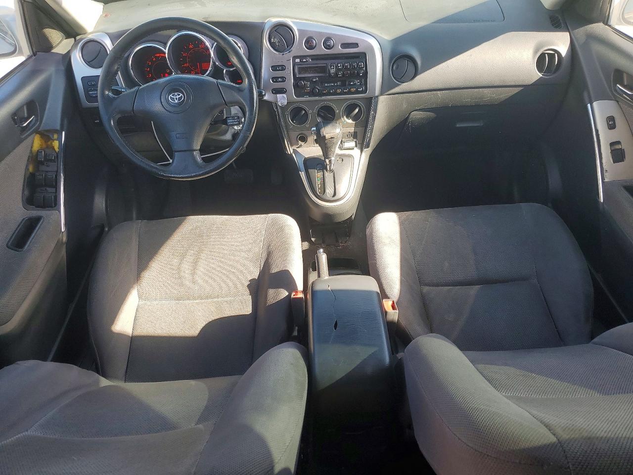 2003 TOYOTA COROLLA MATRIX XR photo 15