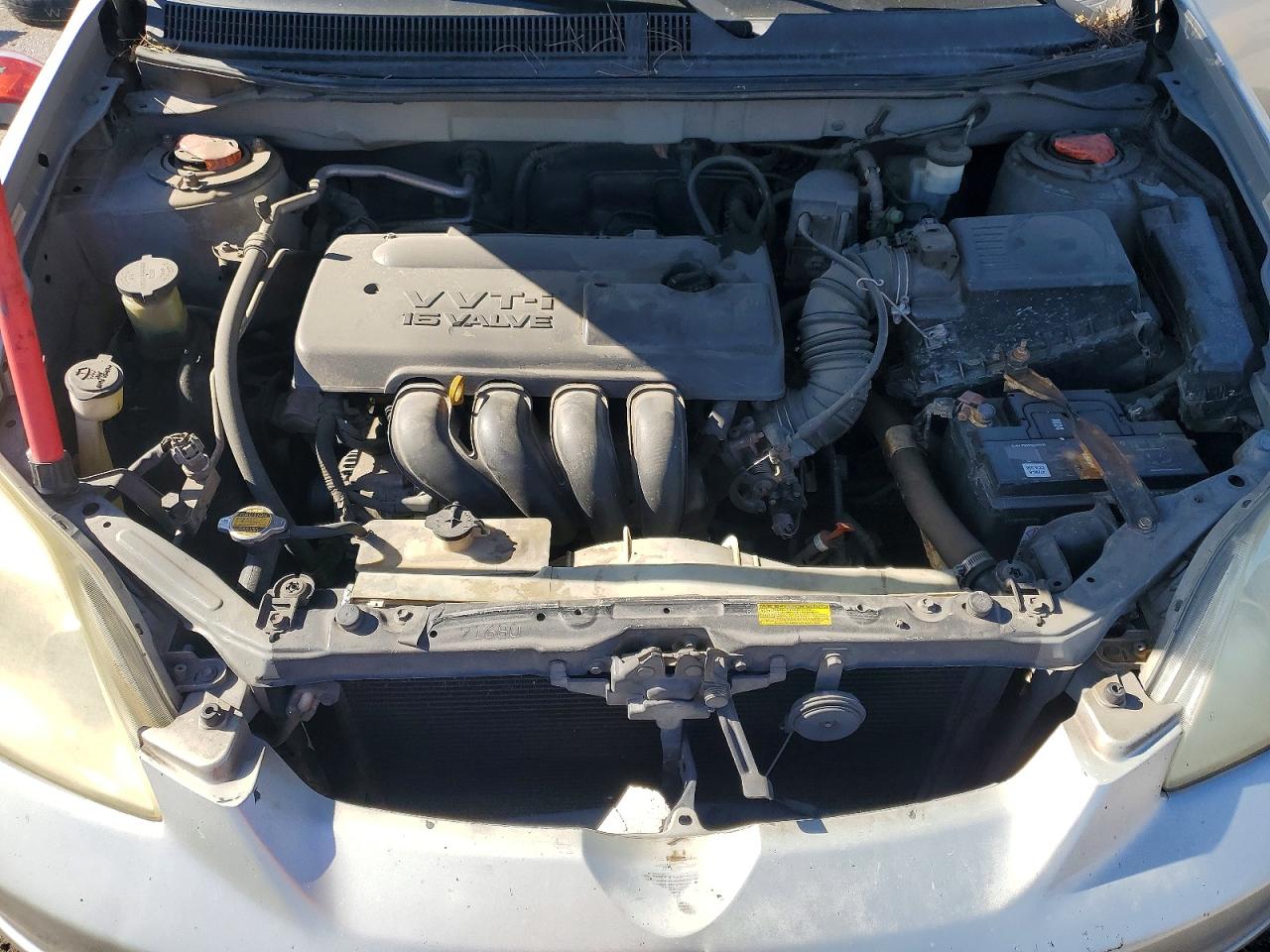2003 TOYOTA COROLLA MATRIX XR photo 21