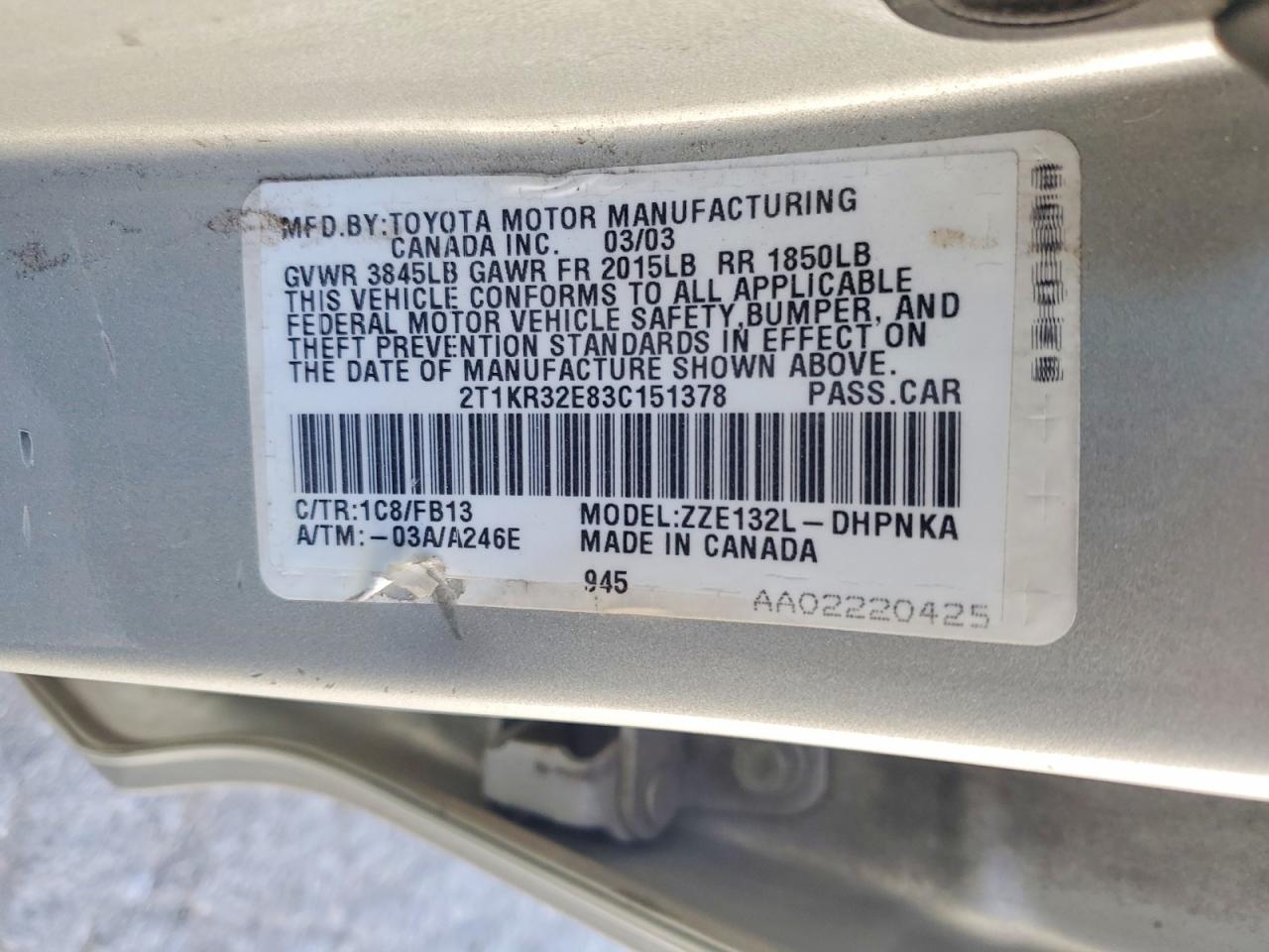 2003 TOYOTA COROLLA MATRIX XR photo 25