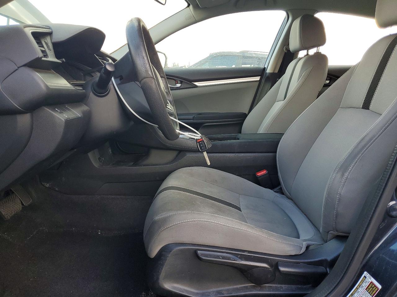 2017 HONDA CIVIC LX photo 19