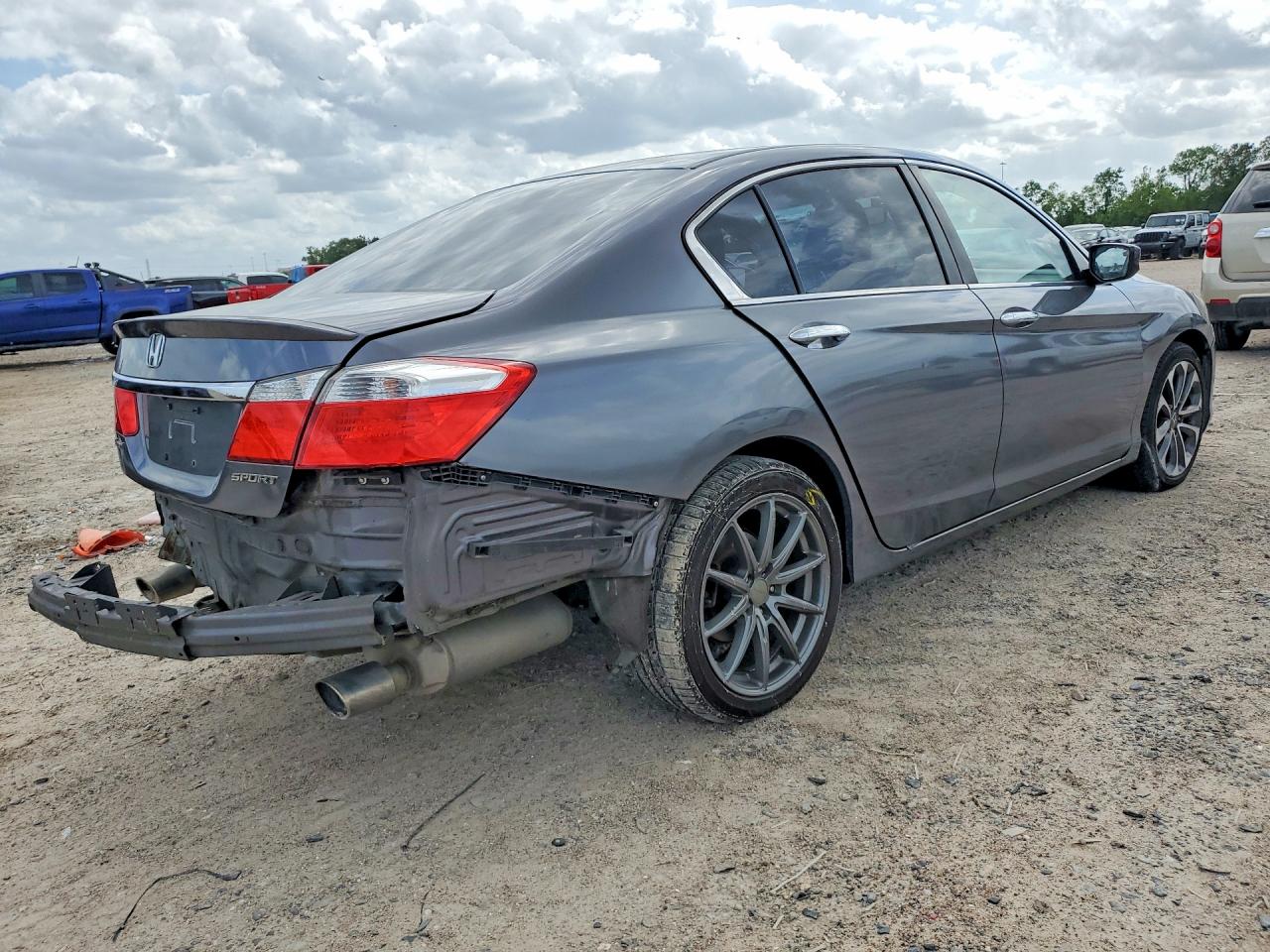 2015 HONDA ACCORD SPORT photo 7