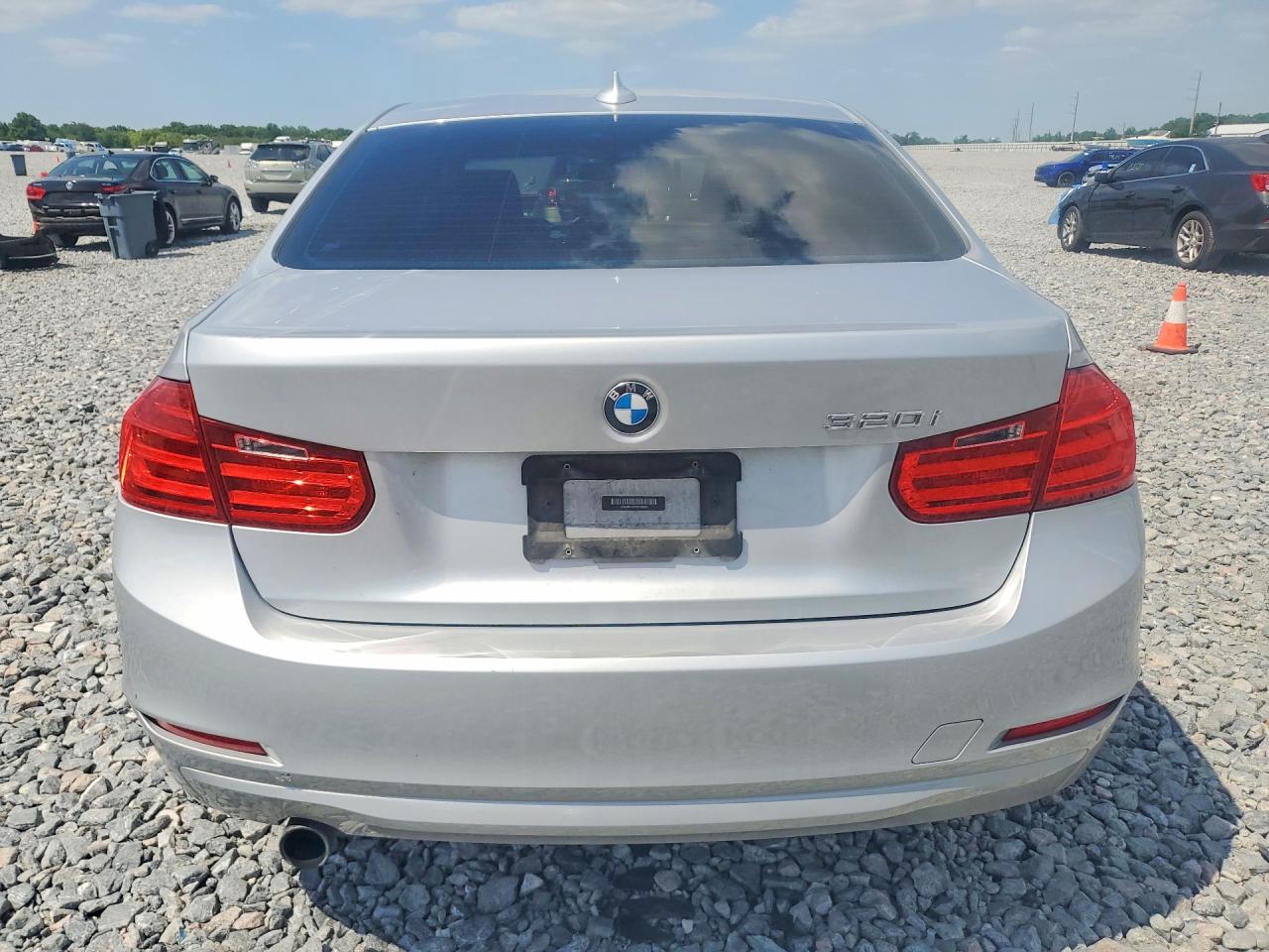 2014 BMW 320 I photo 6