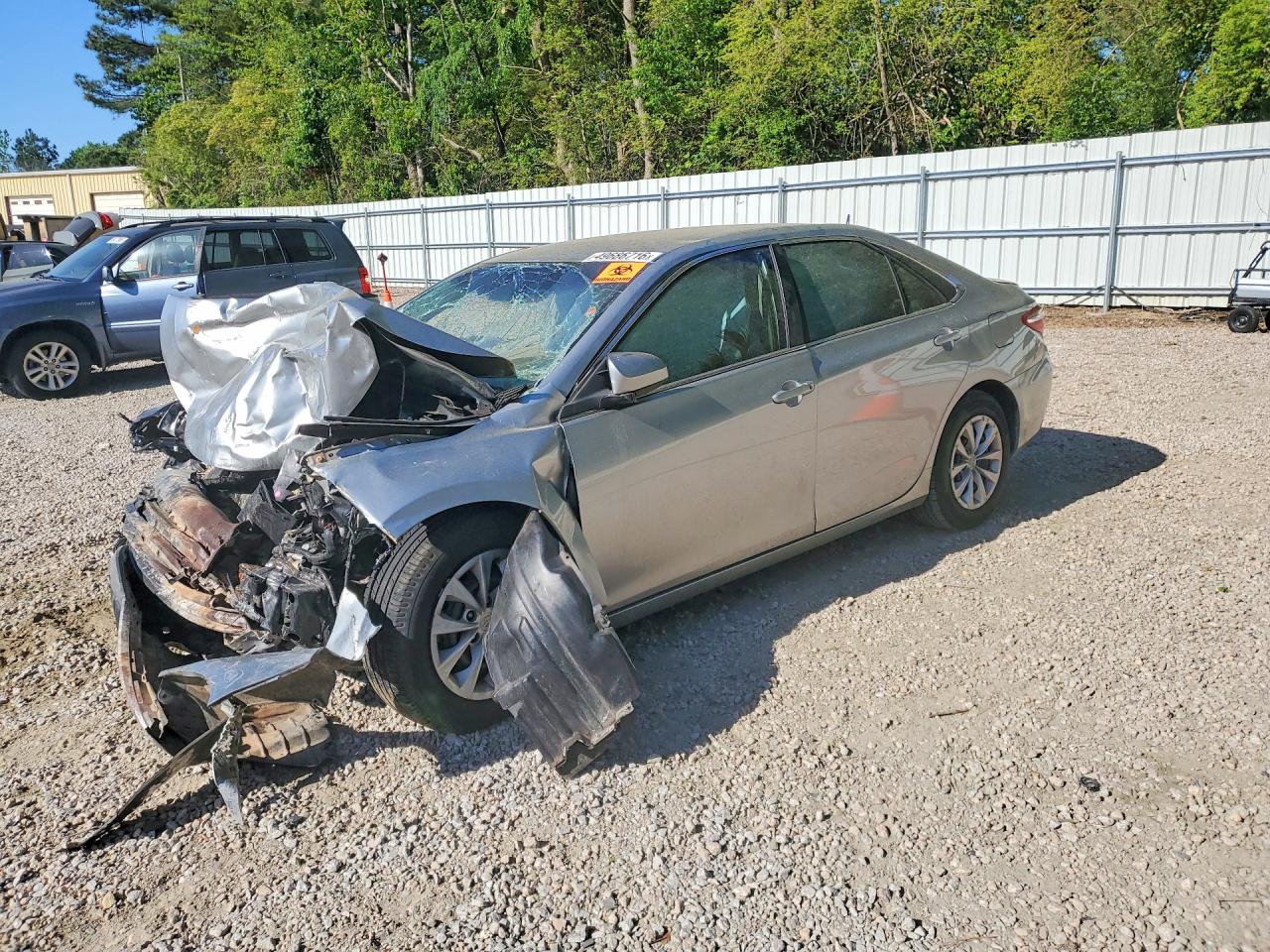 2015 TOYOTA CAMRY