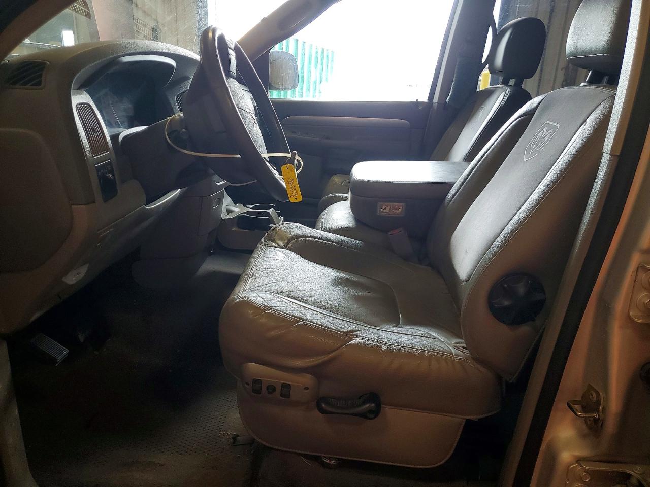 2004 DODGE RAM 1500 ST photo 7