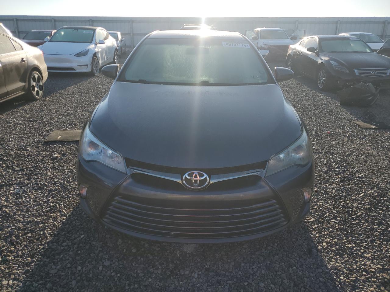 2016 TOYOTA CAMRY SE photo 13