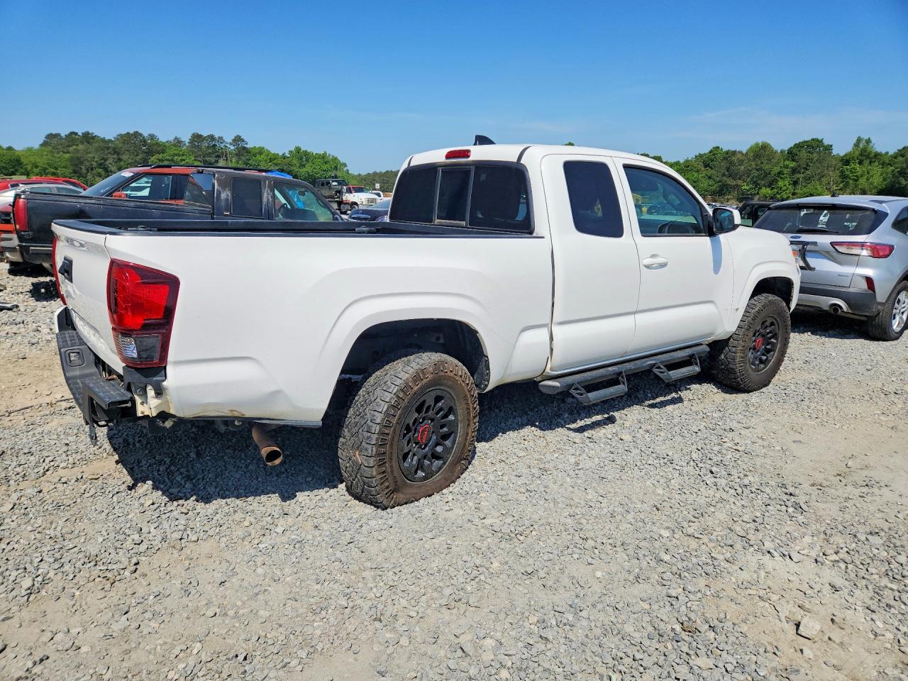 2022 TOYOTA TACOMA SR photo 5