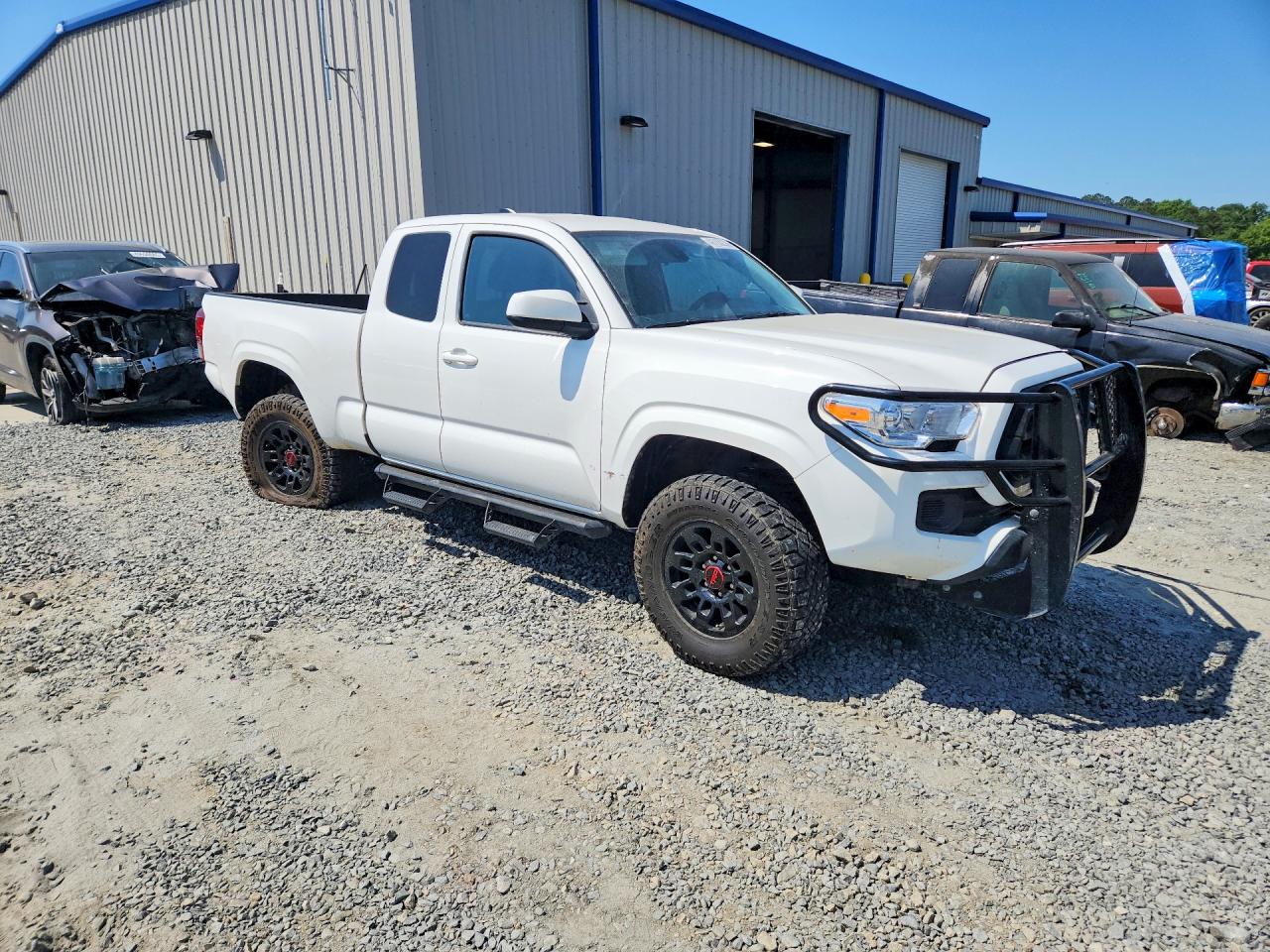 2022 TOYOTA TACOMA SR photo 7