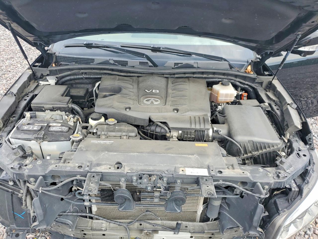 2012 INFINITI QX56 BASE photo 23