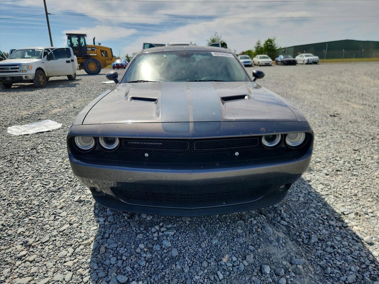 2016 DODGE CHALLENGER SXT photo 13