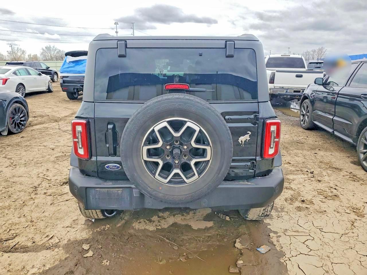 2023 FORD BRONCO BASE photo 6
