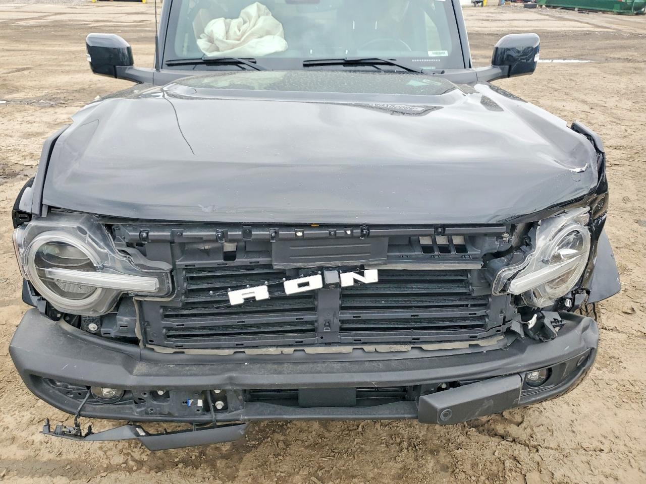 2023 FORD BRONCO BASE photo 12