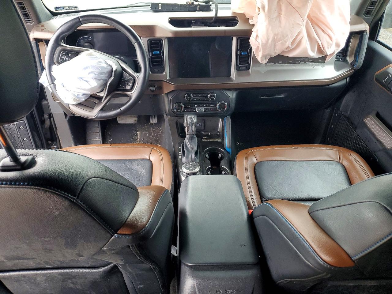 2023 FORD BRONCO BASE photo 8