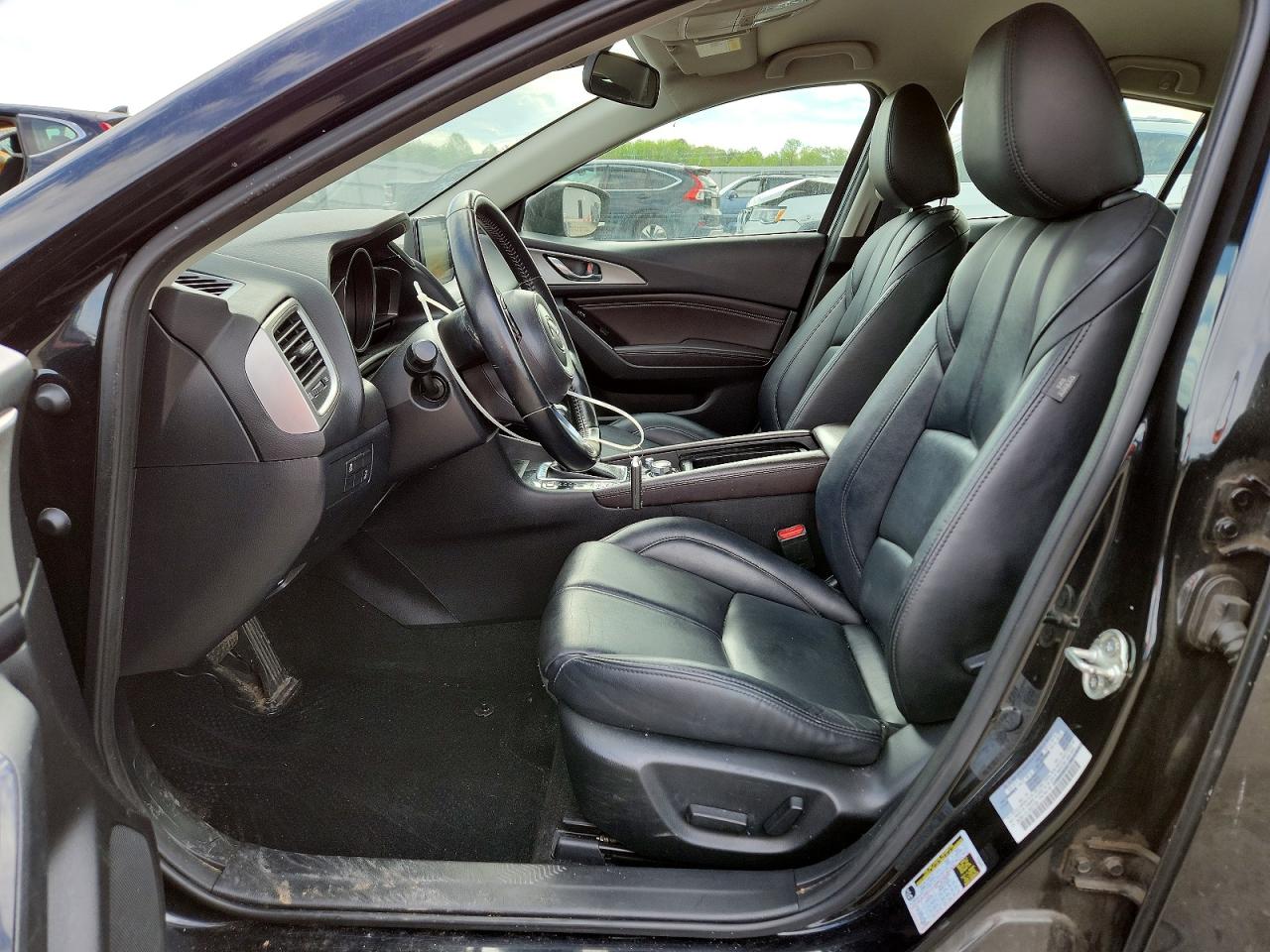 2018 MAZDA 3 TOURING photo 7