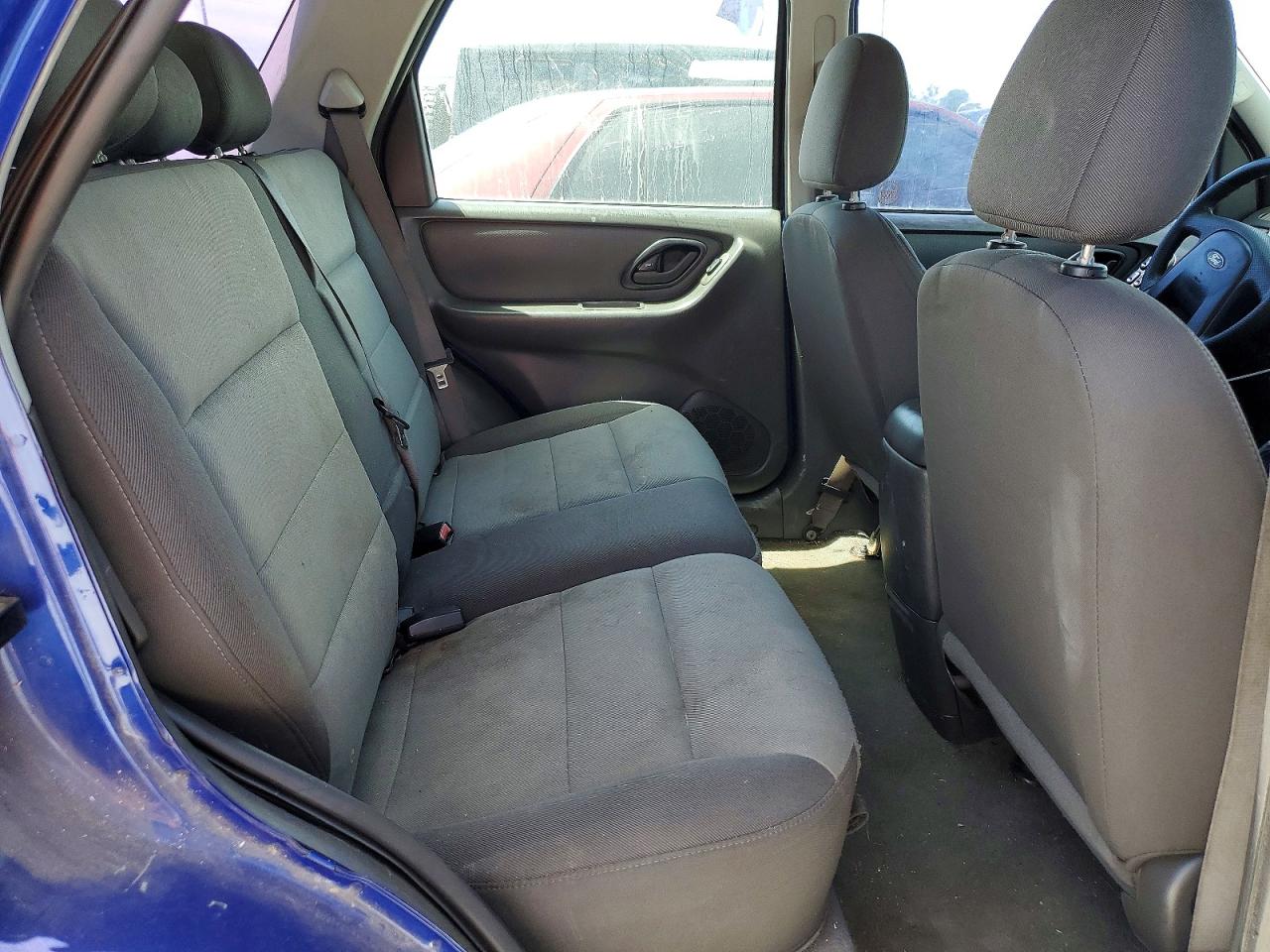 2005 FORD ESCAPE XLS photo 21