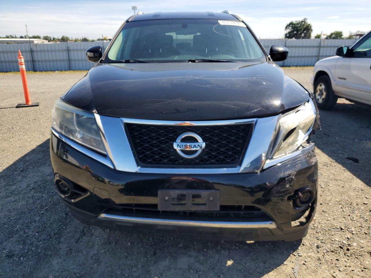 2013 NISSAN PATHFINDER S photo 9