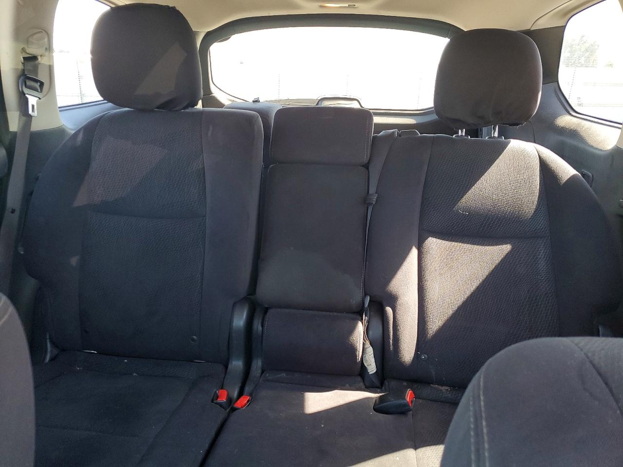 2013 NISSAN PATHFINDER S photo 19