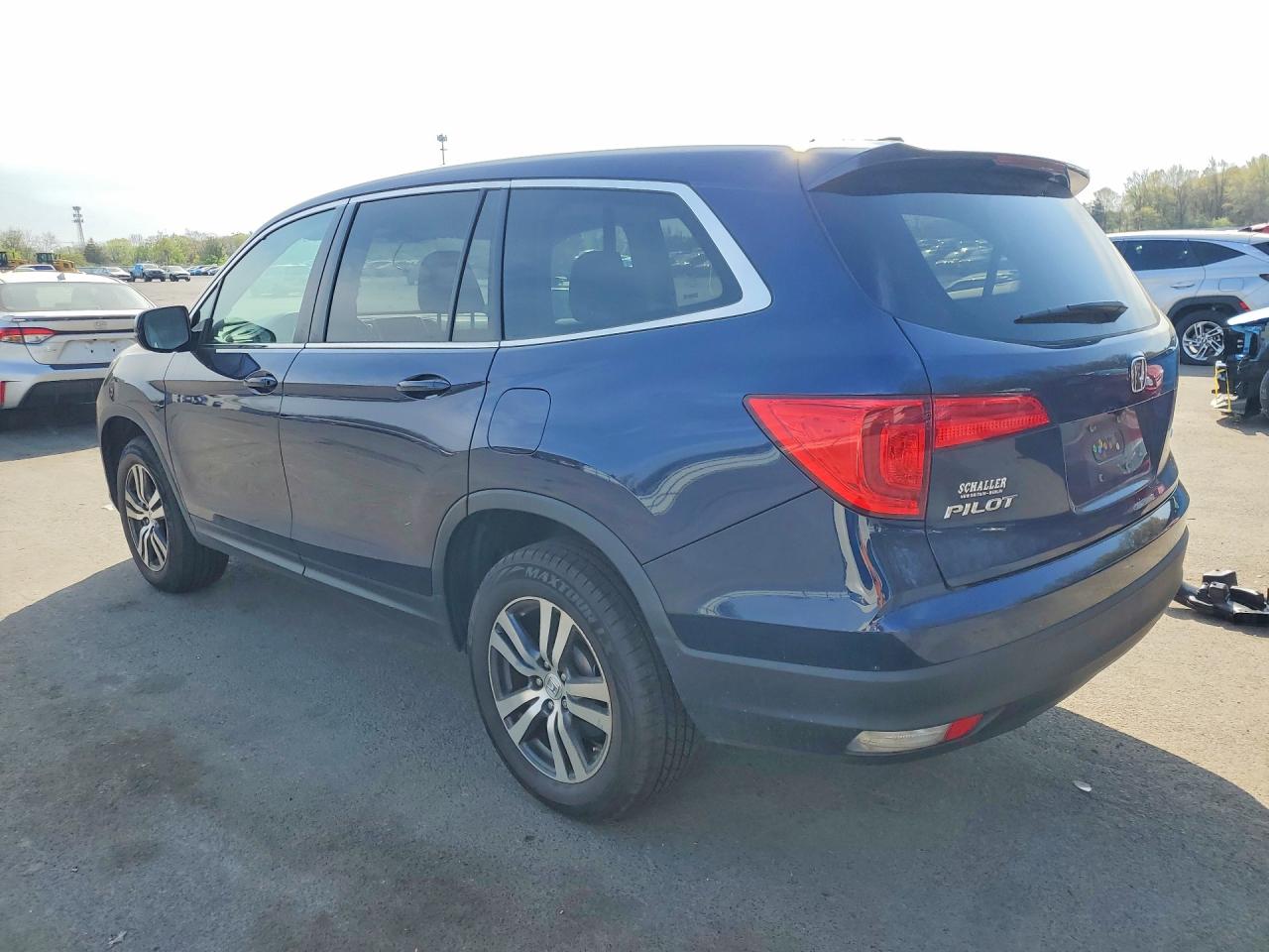 2016 HONDA PILOT EXL photo 4