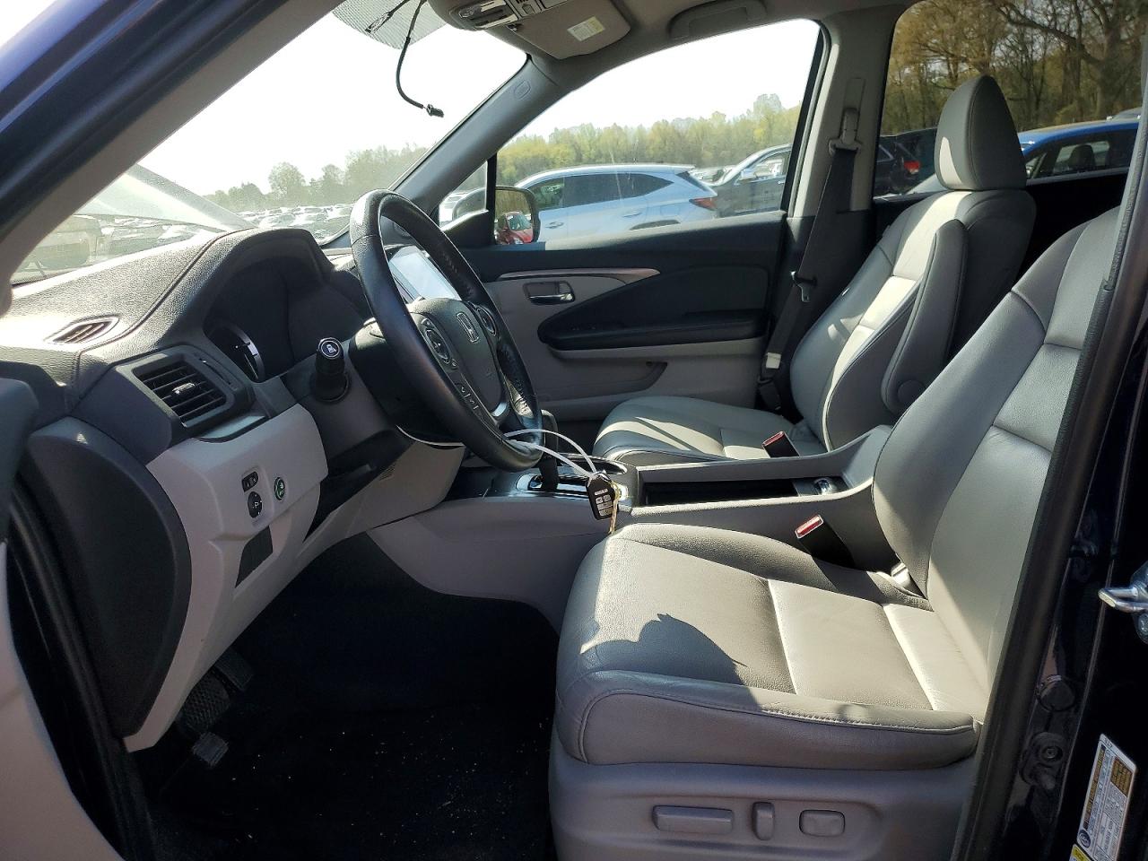 2016 HONDA PILOT EXL photo 19