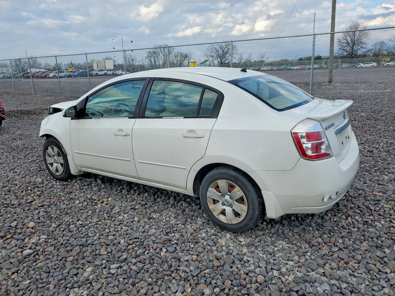 2011 NISSAN SENTRA 2.0 photo 2