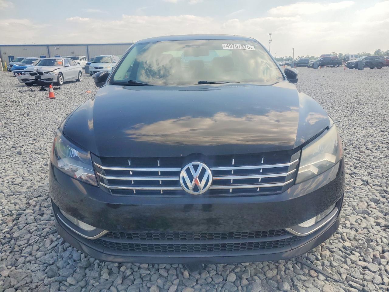 2012 VOLKSWAGEN PASSAT SEL photo 13