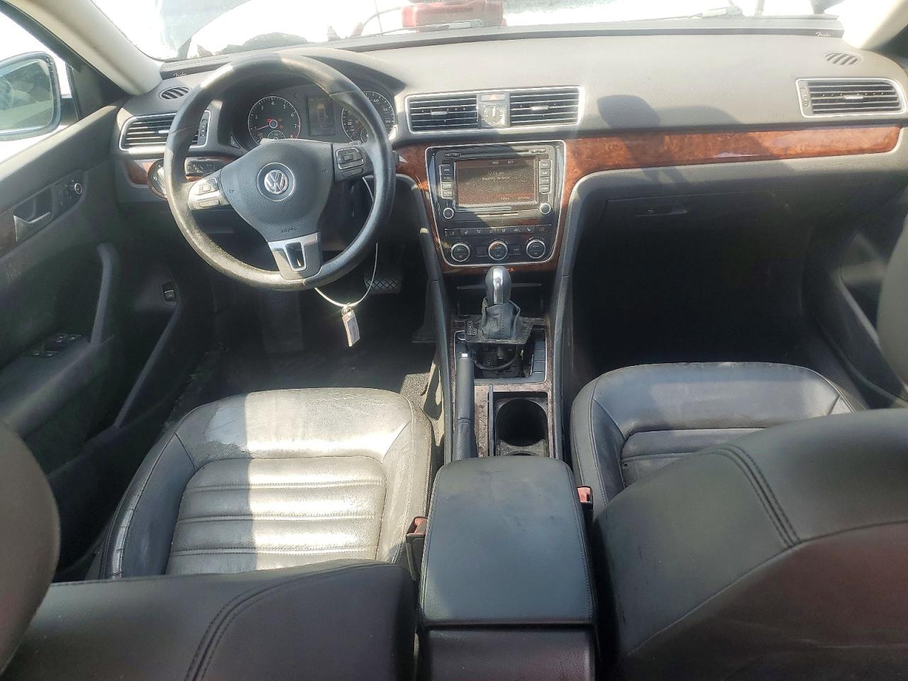 2012 VOLKSWAGEN PASSAT SEL photo 22