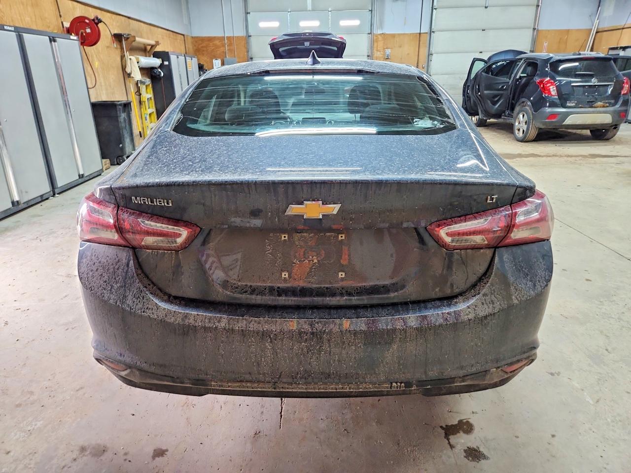 2020 CHEVROLET MALIBU LT photo 16