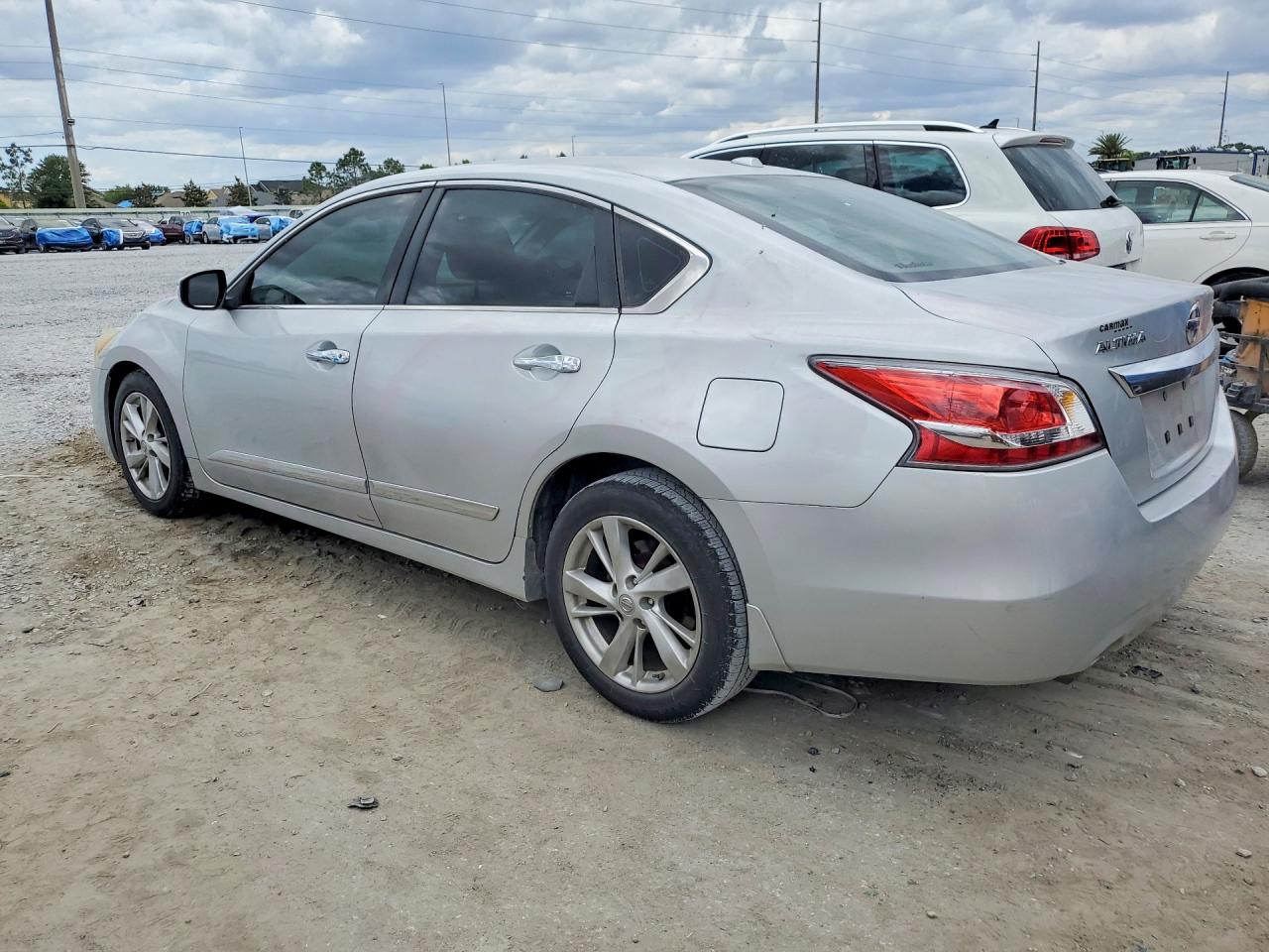2015 NISSAN ALTIMA 2.5 SV photo 3