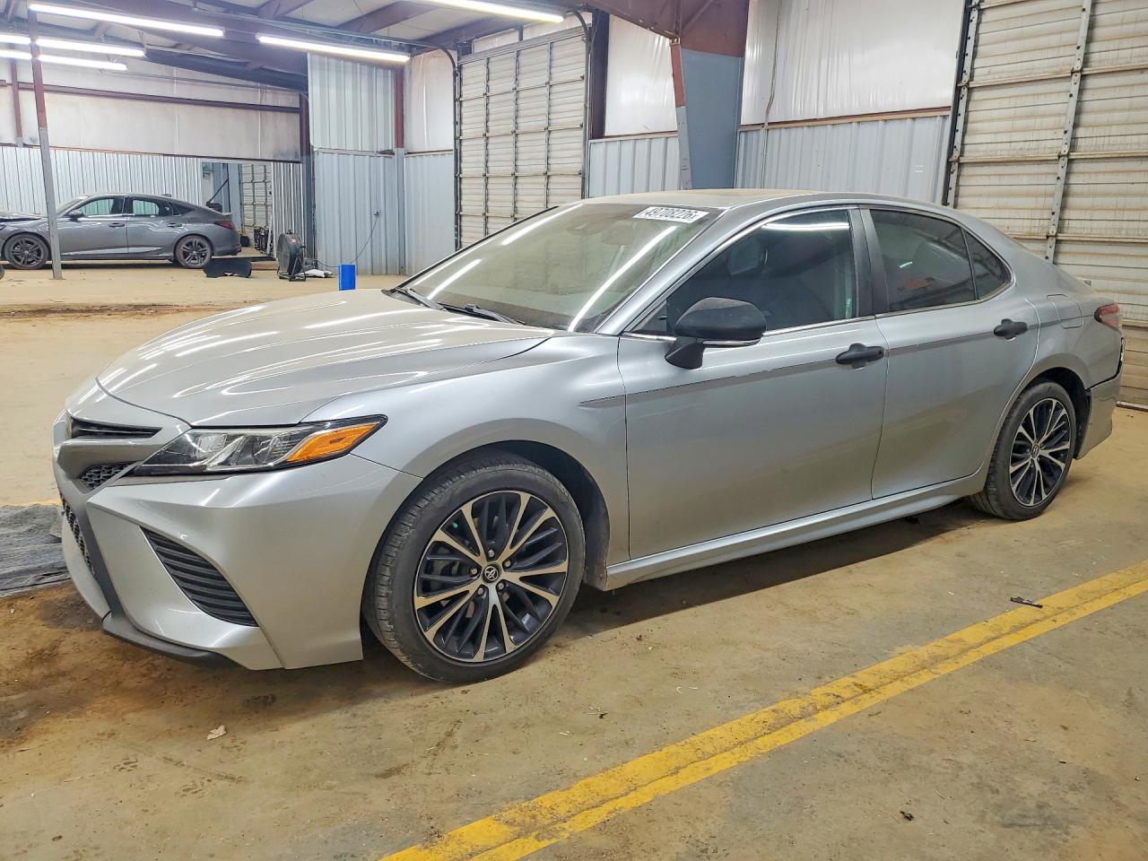 2019 TOYOTA CAMRY