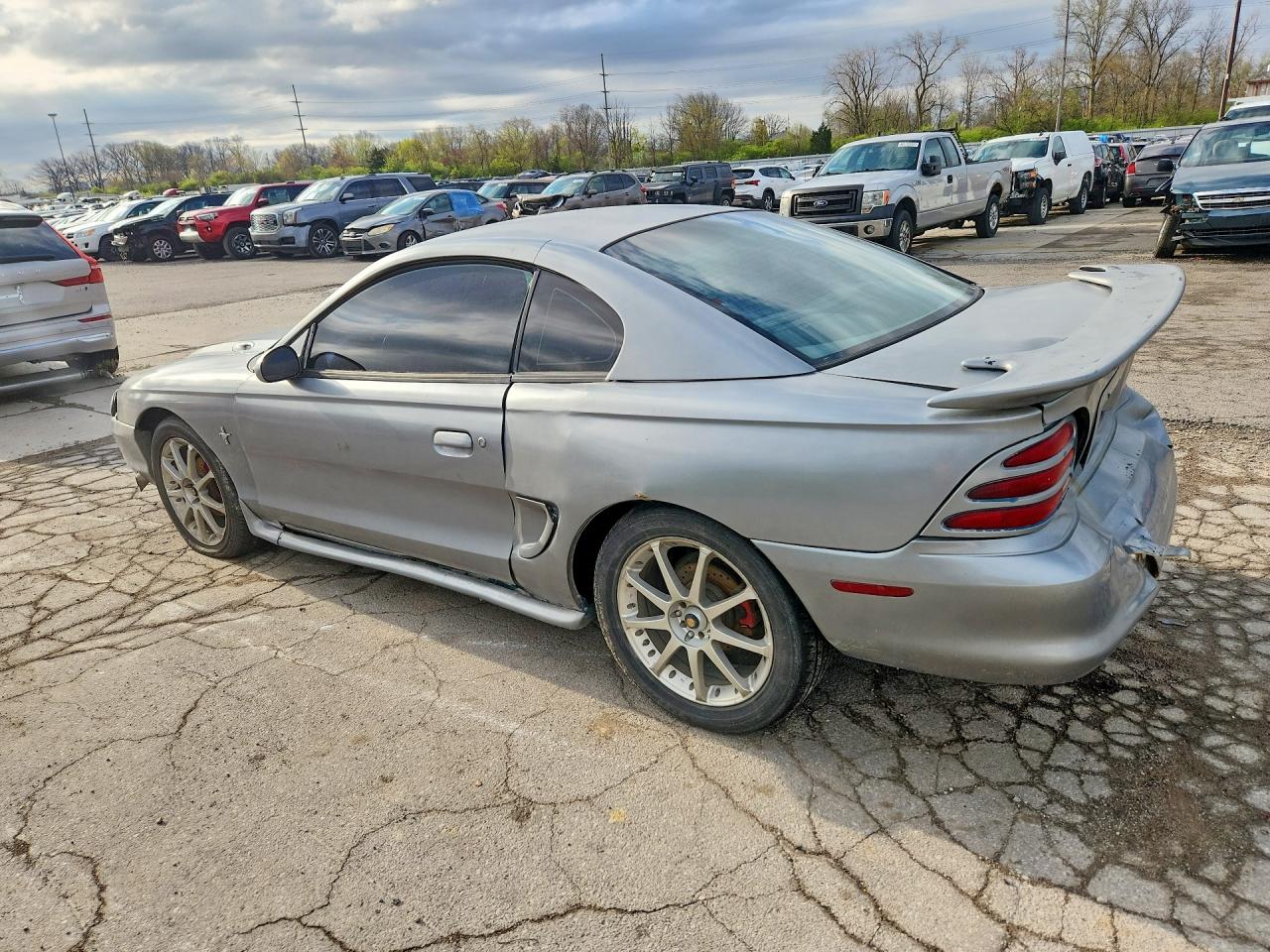 1995 FORD MUSTANG photo 2